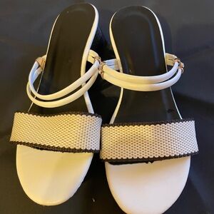 Elegant Black and Cream Women's Sandals/ EORO 37